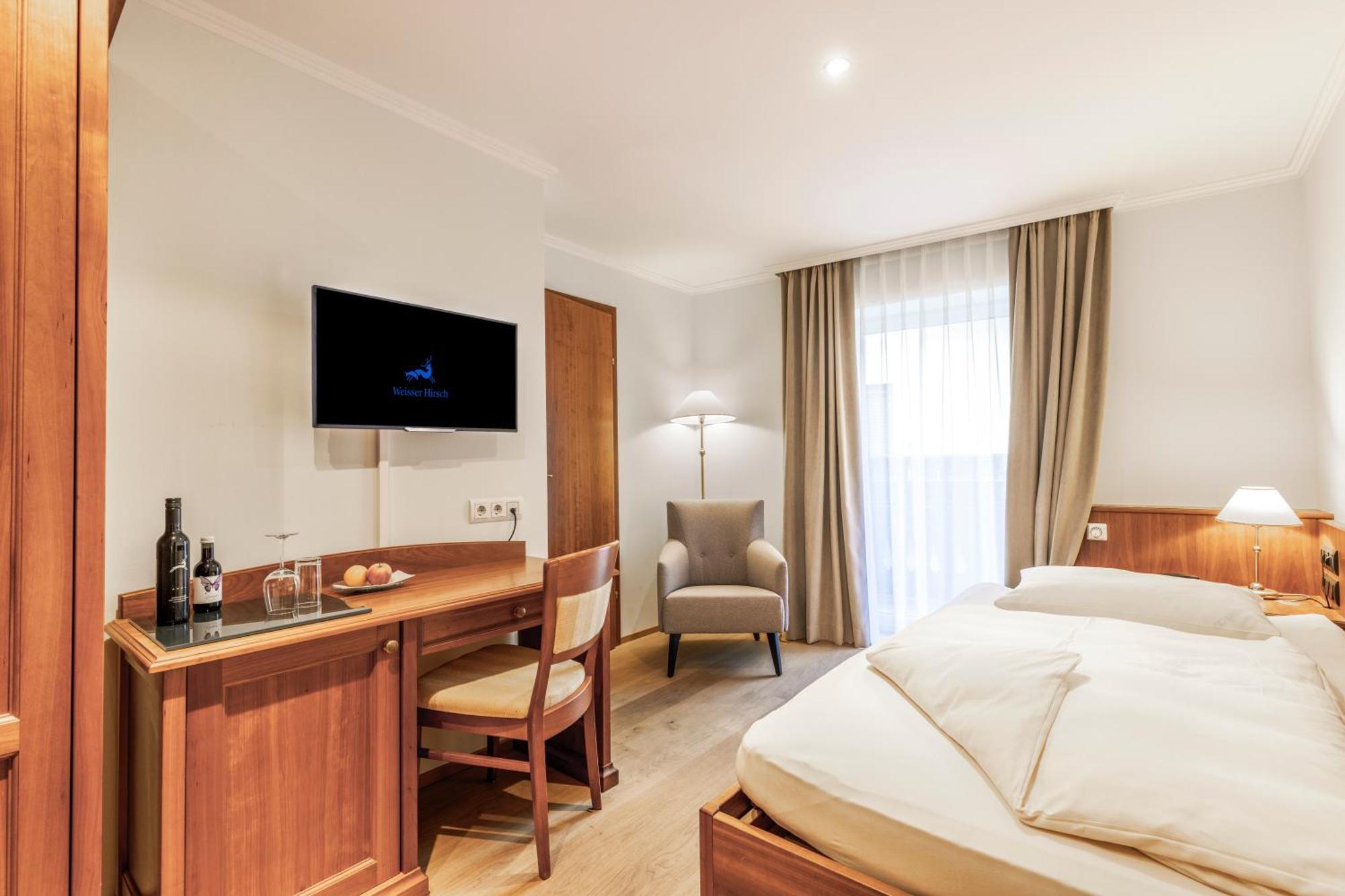 Hotel Weisser Hirsch Saint Wolfgang Extérieur photo
