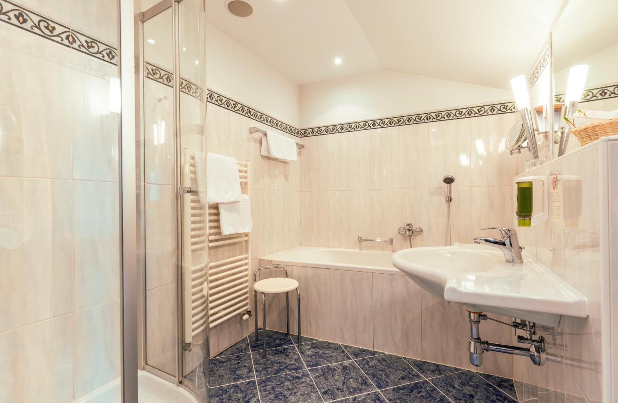 Hotel Weisser Hirsch Saint Wolfgang Extérieur photo