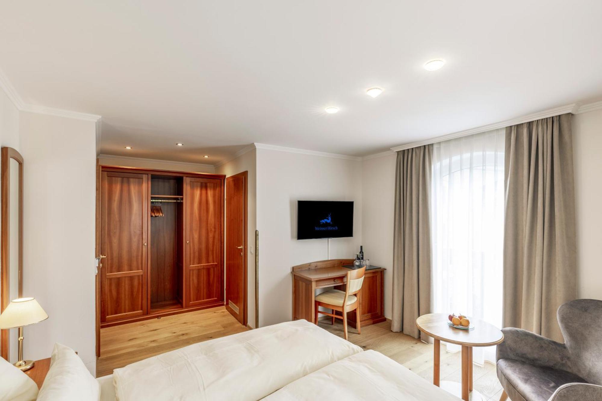 Hotel Weisser Hirsch Saint Wolfgang Extérieur photo