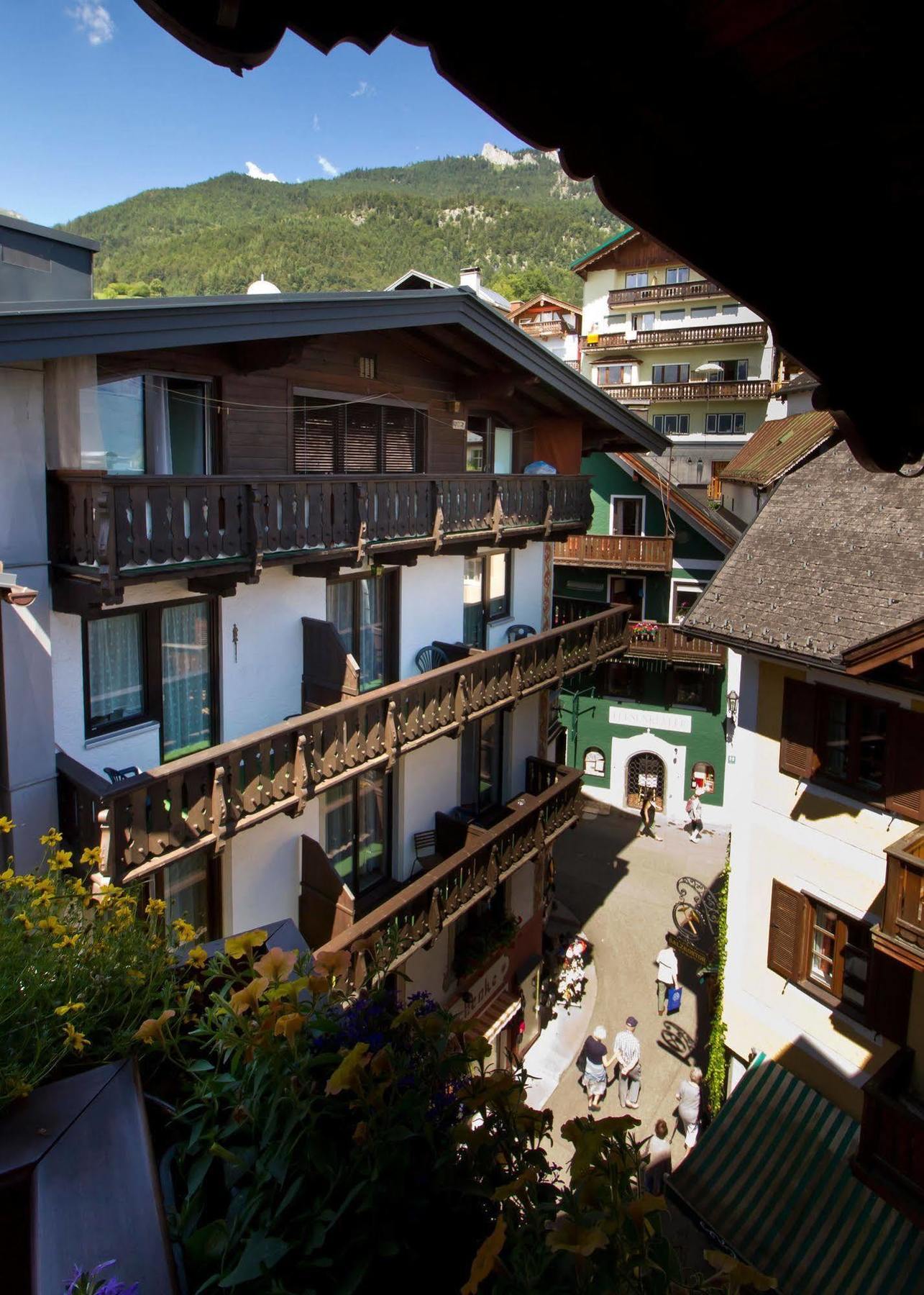 Hotel Weisser Hirsch Saint Wolfgang Extérieur photo