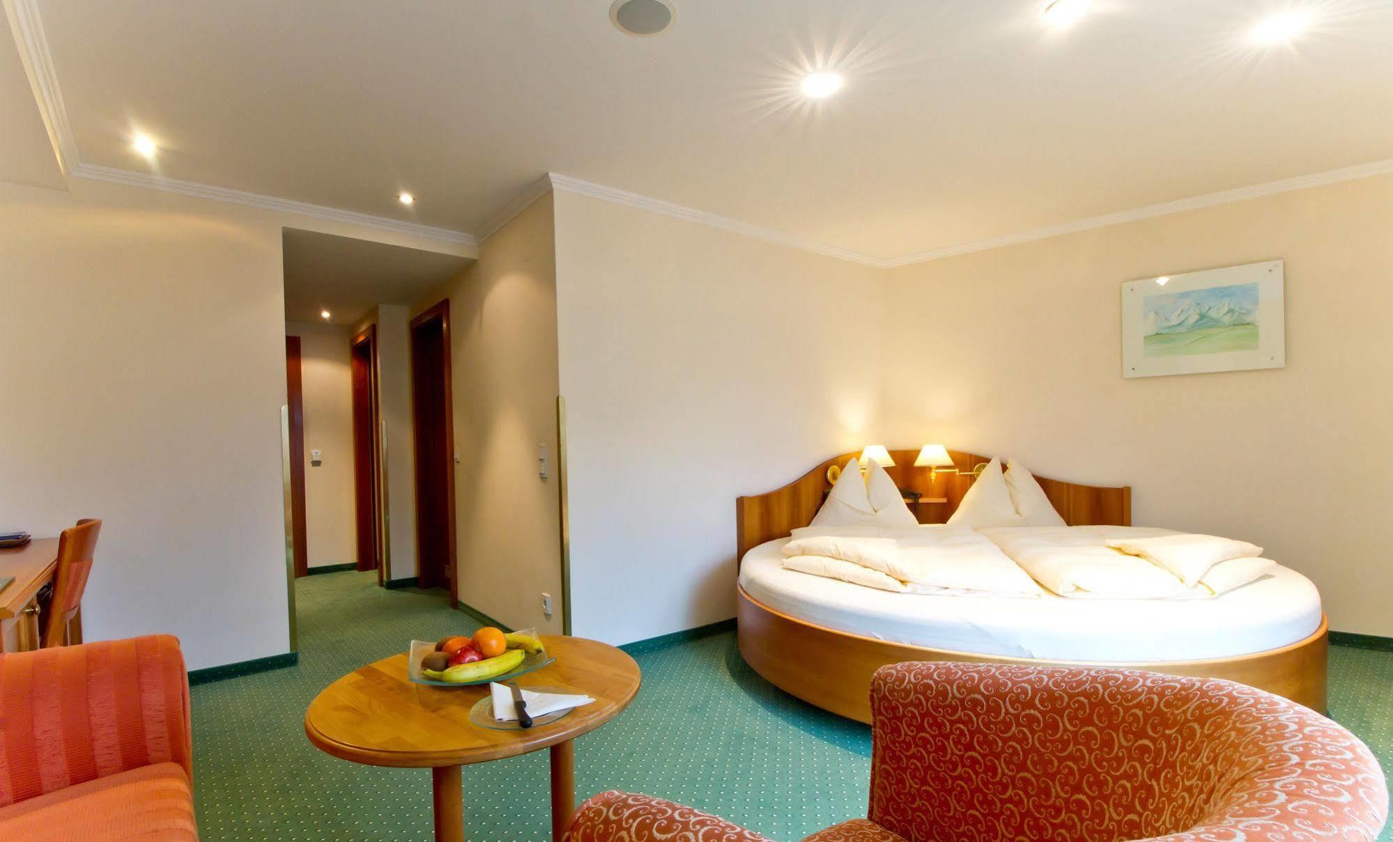 Hotel Weisser Hirsch Saint Wolfgang Extérieur photo